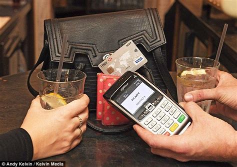 How thieves can take money from contactless cards in 